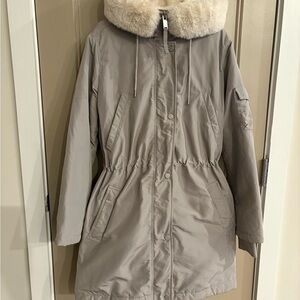 GAP Women's Parka with Faux Fur Collar